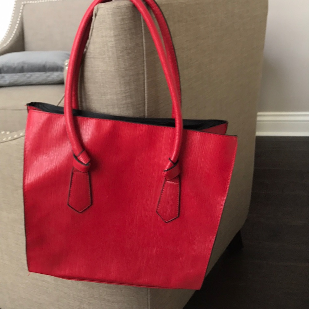 Excellent Condition red faux leather tote